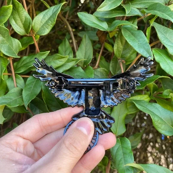Gothic Vintage Inspired Deep Black Crow Hair Clip Engraved Detailing New - Picture 4 of 4